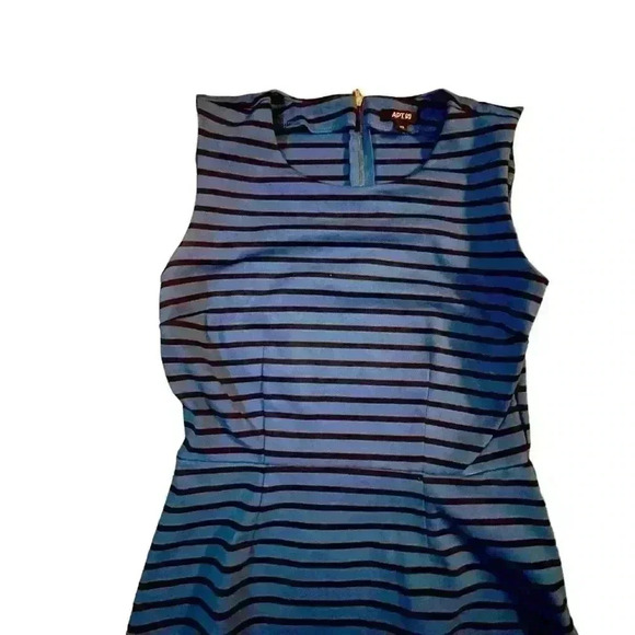 Apt 9 blue and black tank with zipper back. Xs - Picture 2 of 3